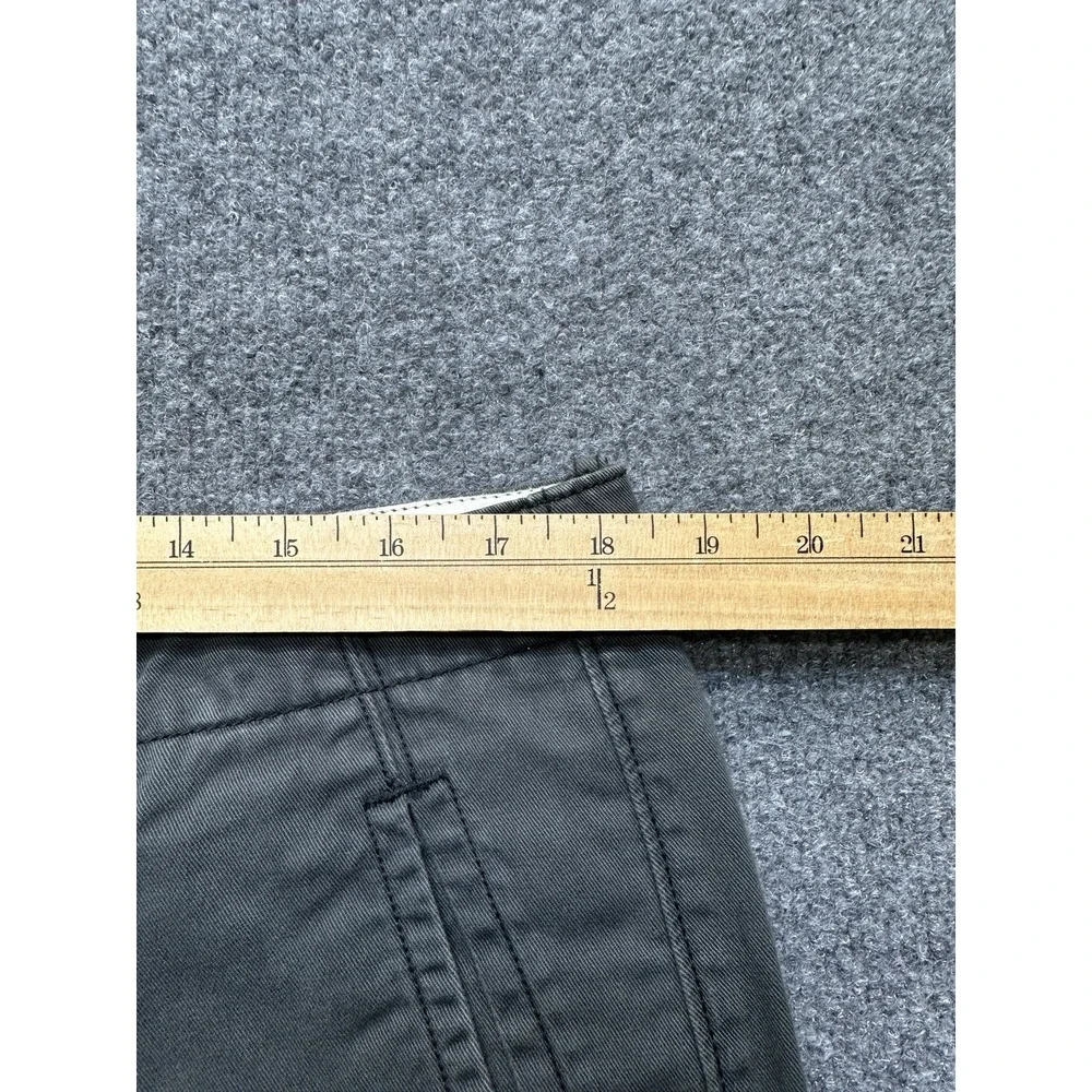 Levi's Gray Cargo Shorts‎ Size 36 Baggy Y2K Skater